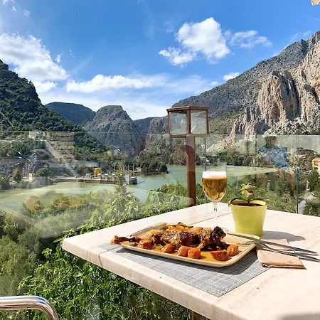 Hotel Complejo Turistico La Garganta 3*